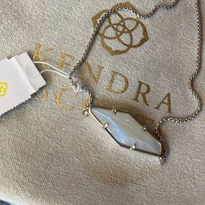 Kendra Scott Necklace